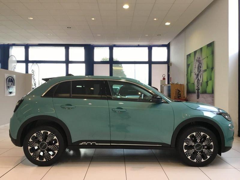 FIAT 600 1.2 Hybrid 110cv La Prima II