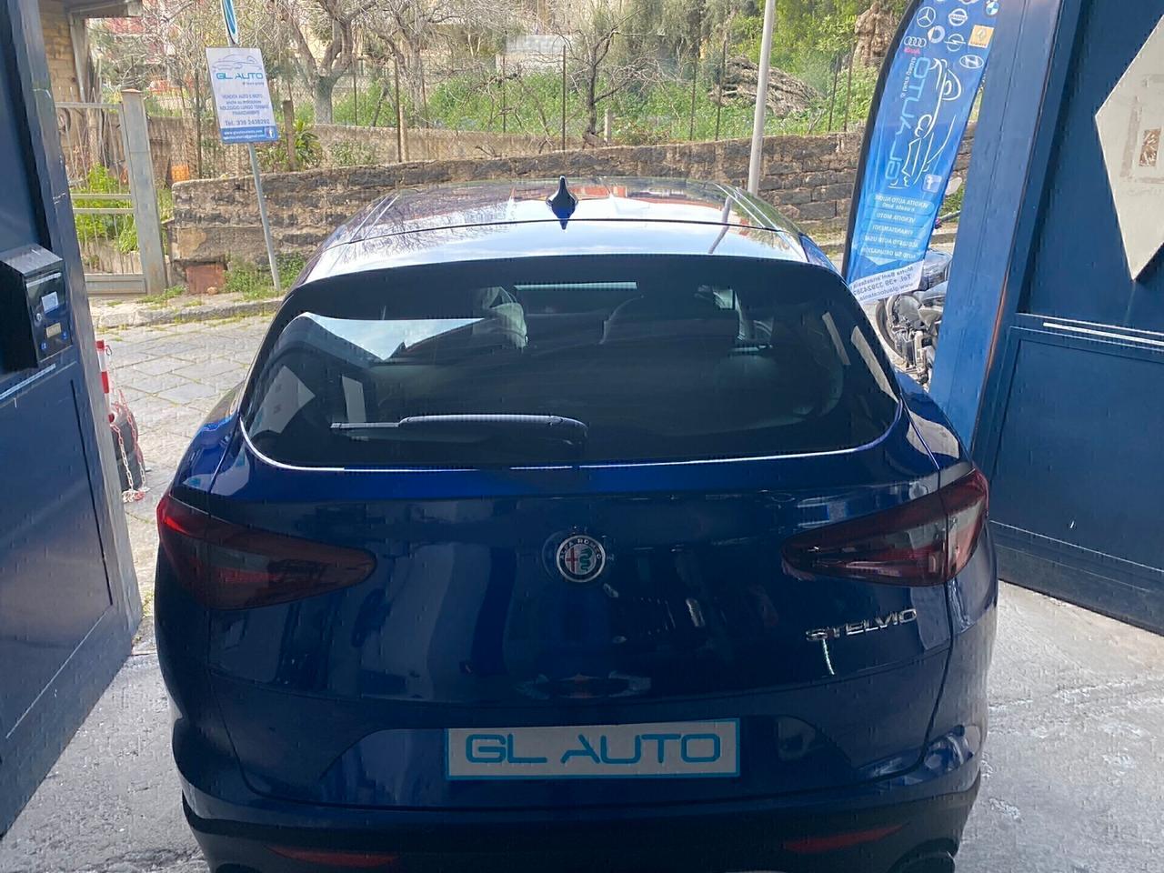 Alfa Romeo Stelvio 2.2 Turbodiesel 160 CV AT8 RWD Sprint