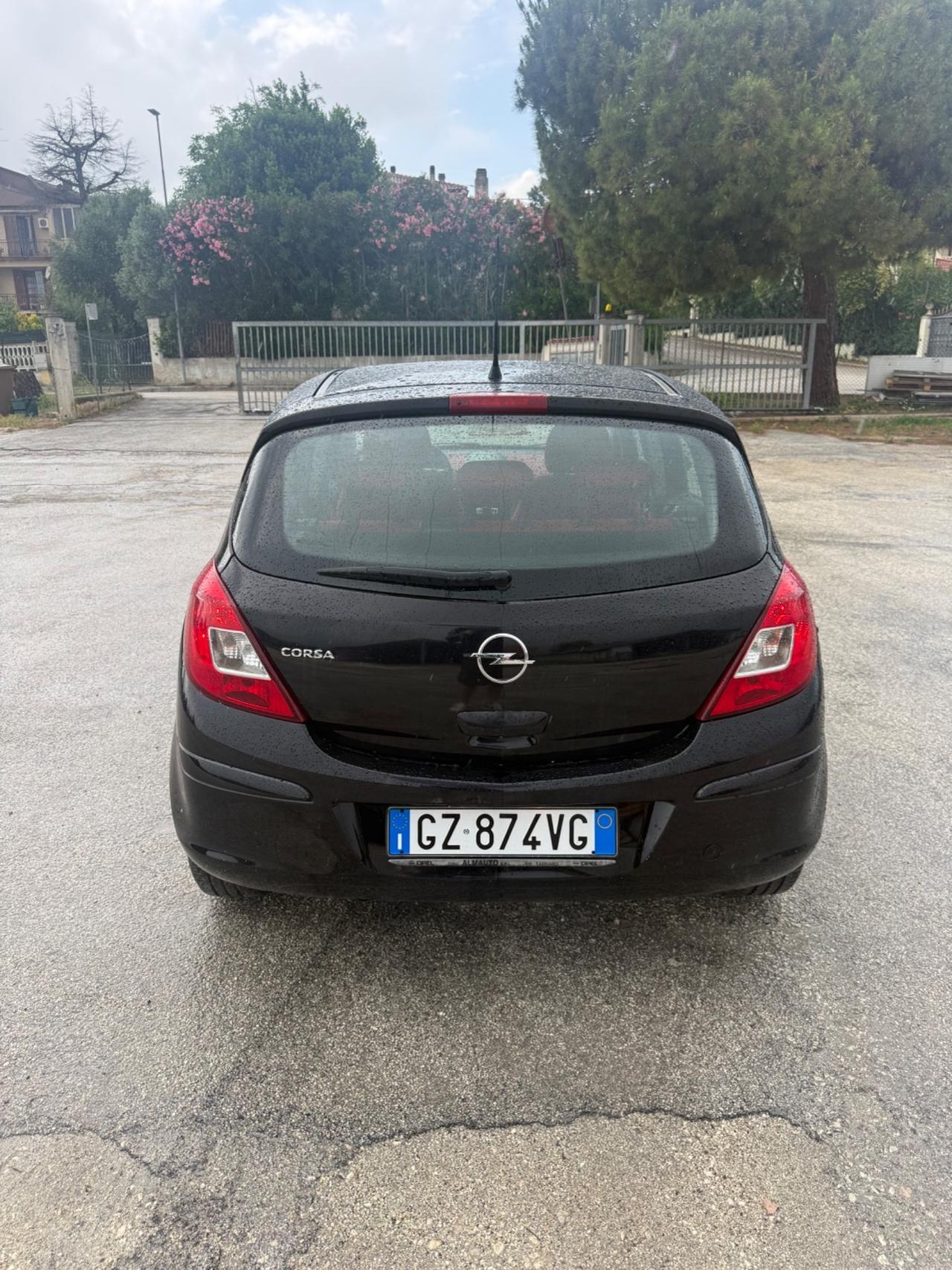 Opel Corsa 5 porte 1.0 Benzina NEOPATENTATI