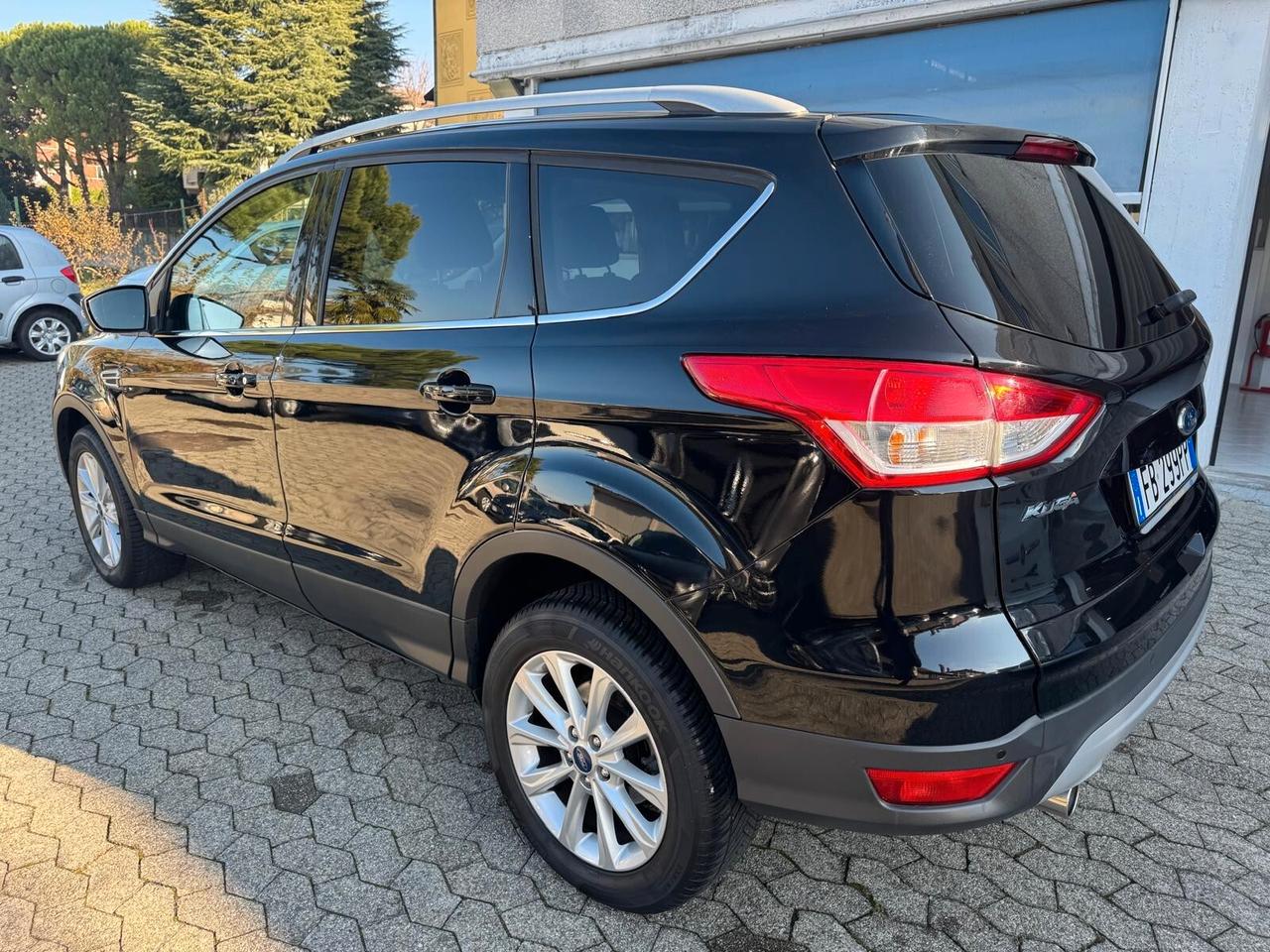 Ford Kuga 2.0 TDCI 150 CV S&S 4WD Powershift Titanium*EURO6*FULL OPTIONAL