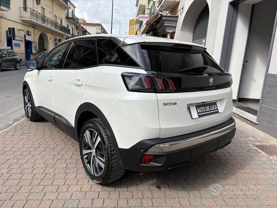 Peugeot 3008 1.5 hdi 130 allure certificata italia
