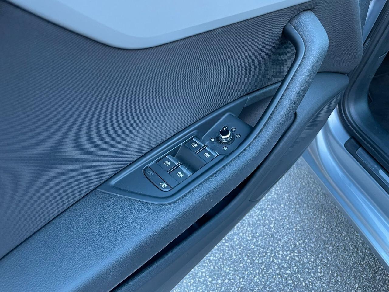 AUDI A4 AVANT 35TDI S-TRONIC 163cv MHEV