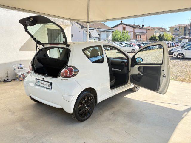 TOYOTA Aygo 1.0 12V VVT-i 3 porte Deep Ocean Connect OK NEOP