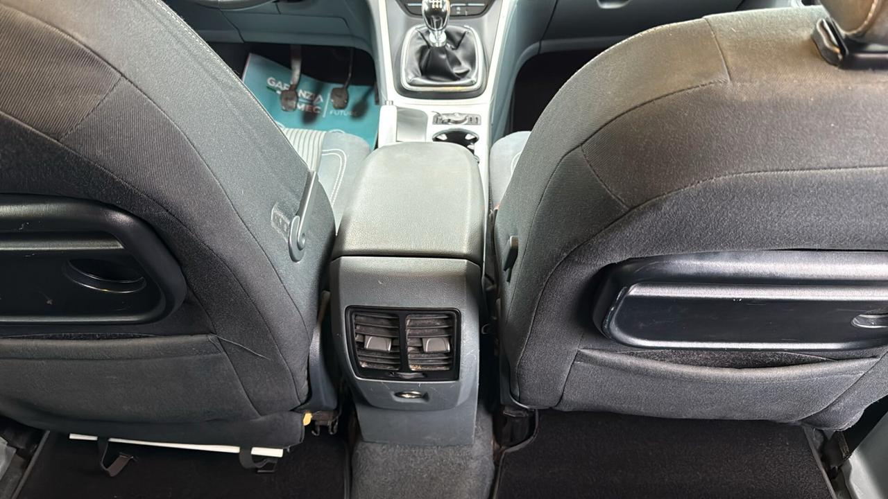 Ford C-Max 1.6 TDCi 115CV Titanium