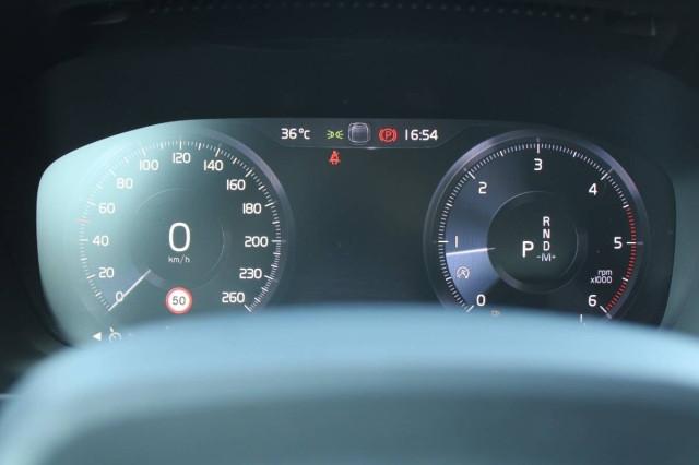 Volvo XC40 2.0 d3 Business AUTOMATICA con Navigatore