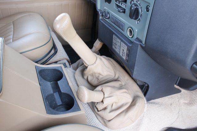 LAND ROVER Defender 90 2.4 TD4 INTROVABILE!!! PELLE/6 POSTI