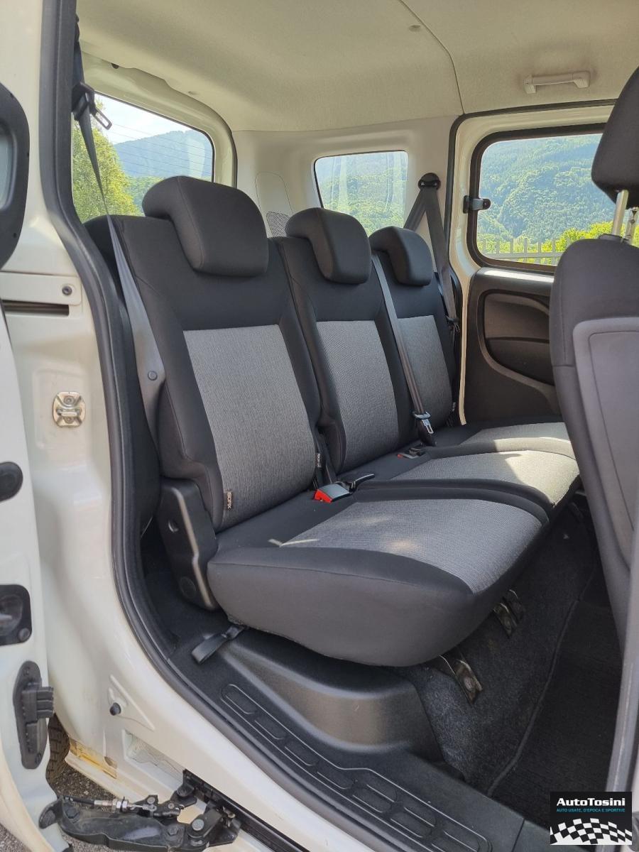 FIAT - Doblò 1.3 mjt Combi Lounge