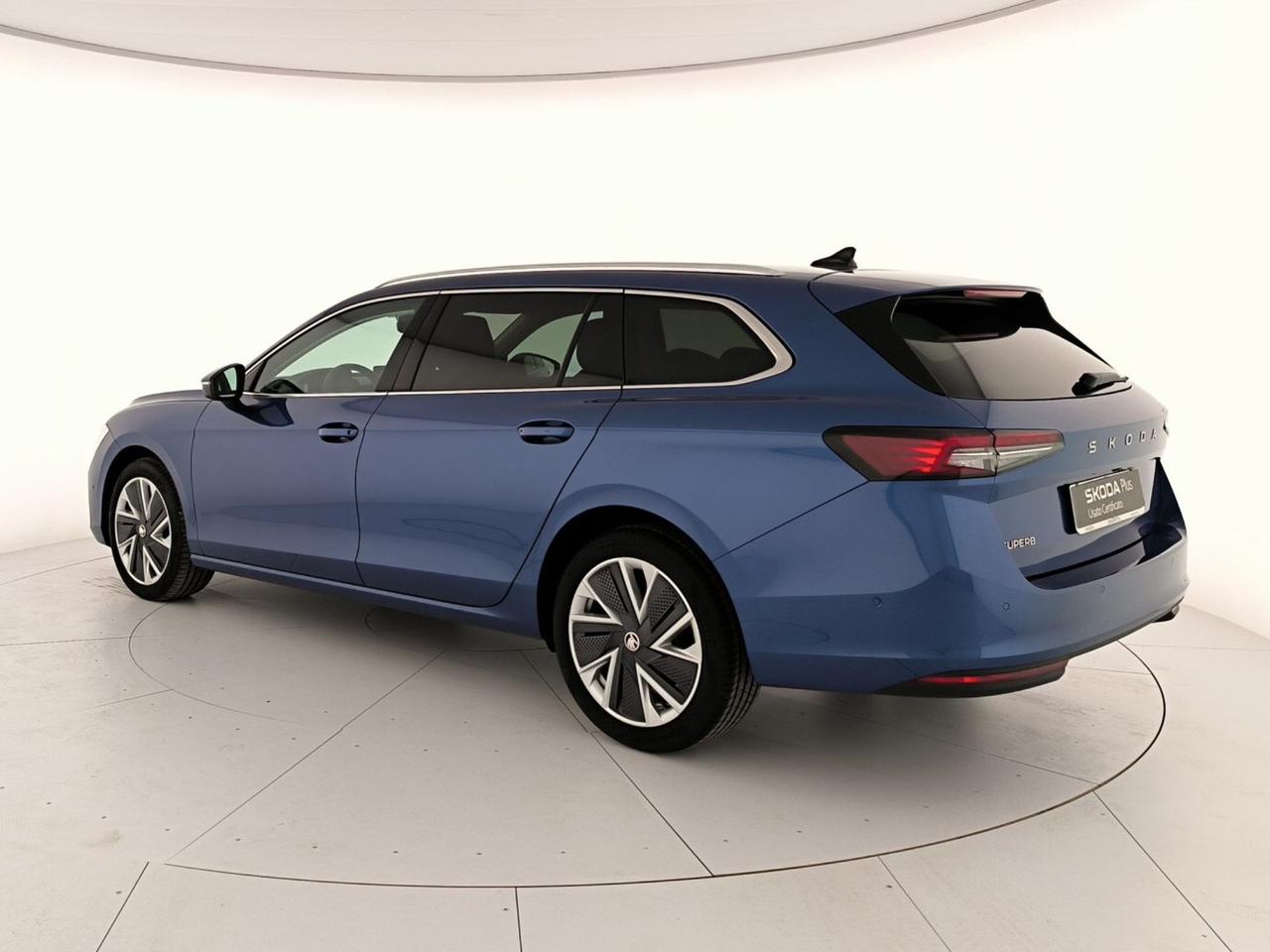 Skoda Superb wagon 2.0 tdi style 150cv dsg