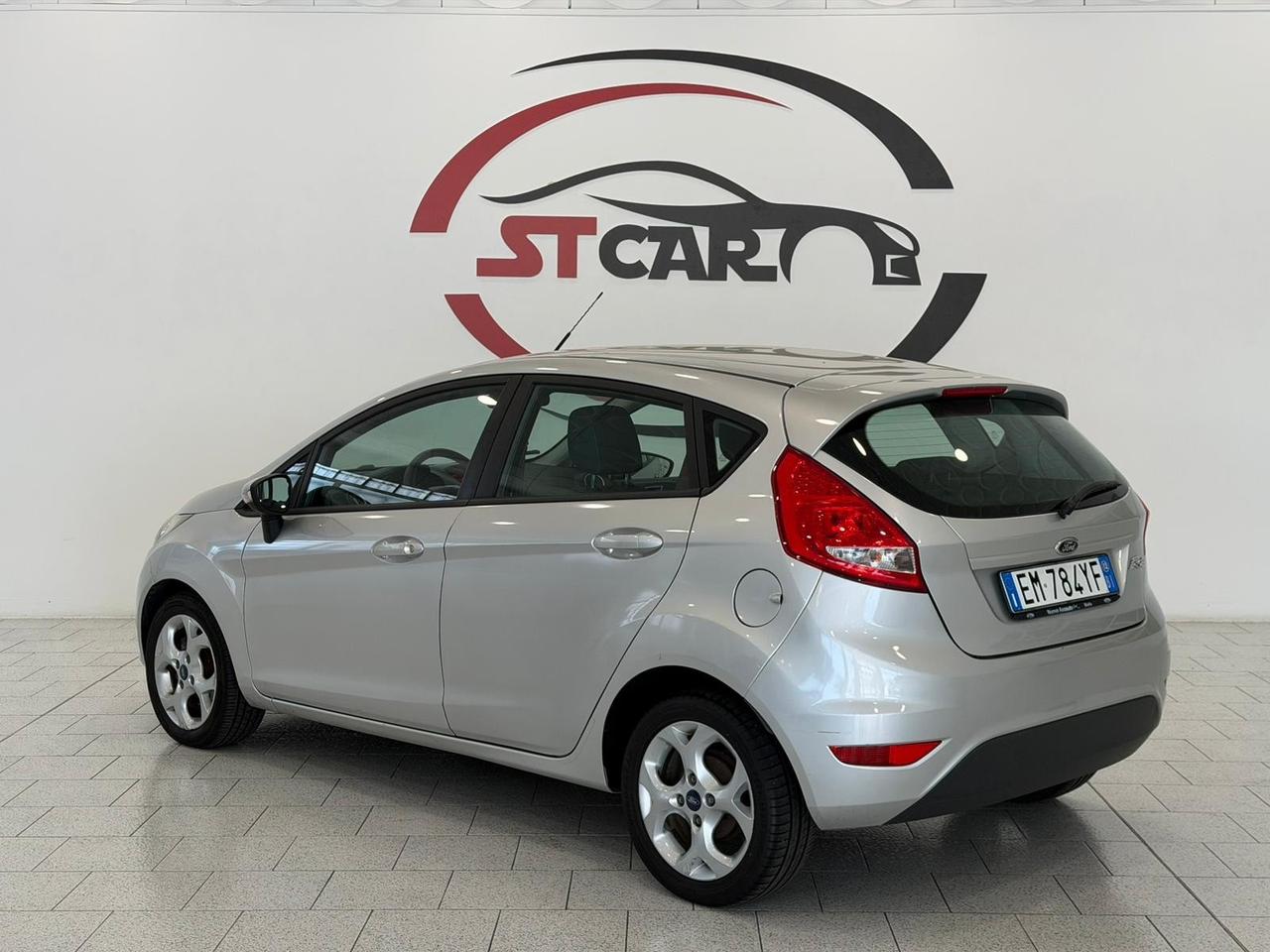 Ford Fiesta 1.4 5 porte Bz.- GPL Titanium