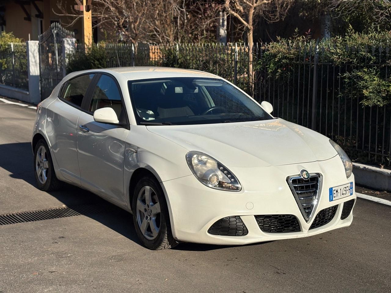 Alfa Romeo Giulietta 1.6 JTDm-2 105 CV Exclusive