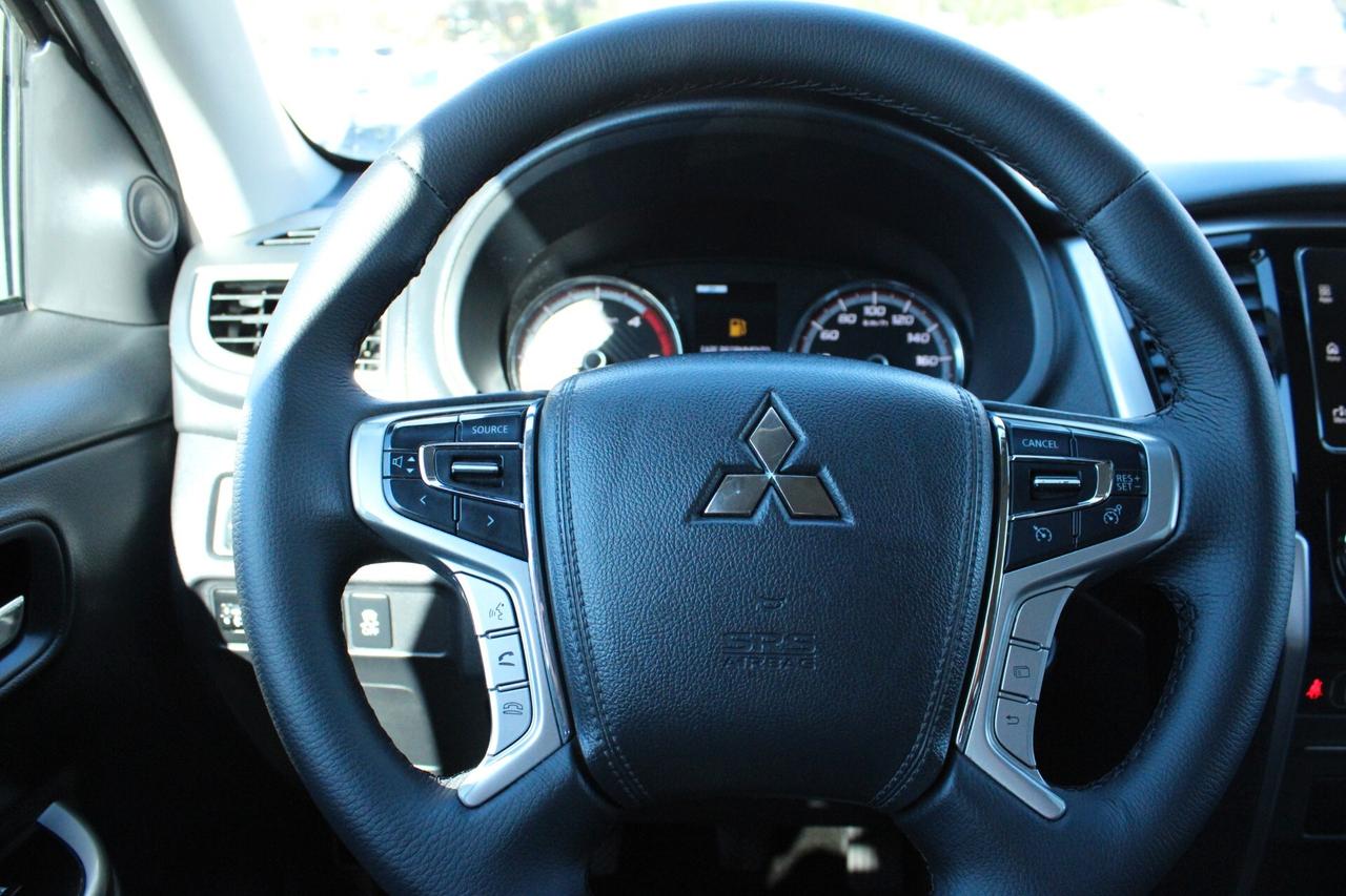 Mitsubishi L200 2.3 D Double Cab 4x4 Super Select Diamond