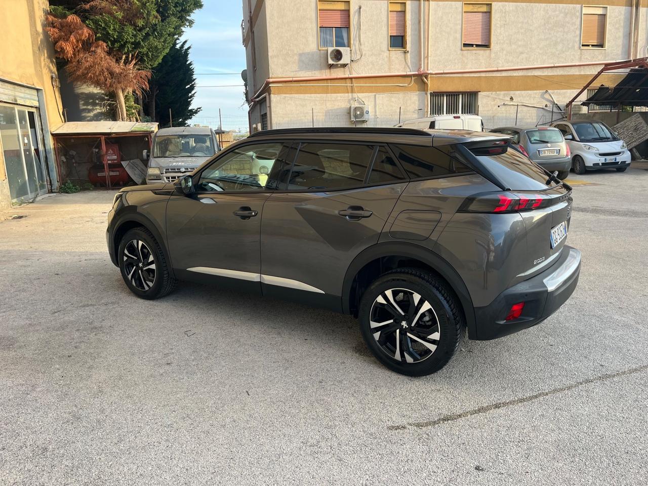 Peugeot 2008 BlueHDi 110 S&S Allure Pack