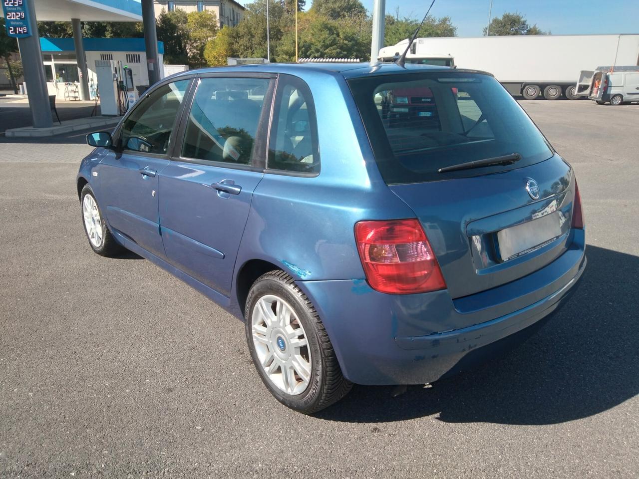 Fiat Stilo 1.6i 16V 5 porte Dynamic x neopatentati