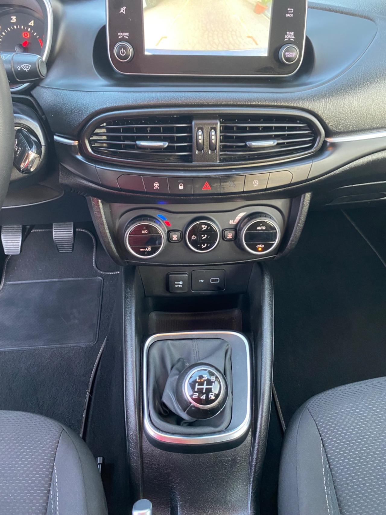 Fiat Tipo 1.3 Mjt 4 porte Lounge