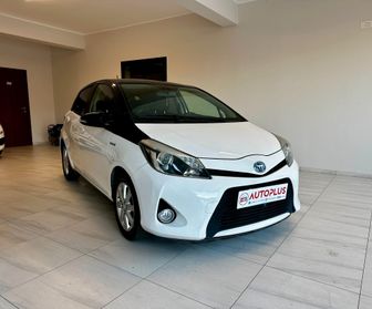 Toyota Yaris 1.5 Hybrid 5 porte Lounge - unico proprietario