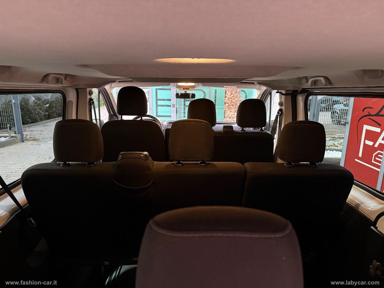 Vivaro 29 1.6 BiT. PC-TN Combi Sport 9 POSTI