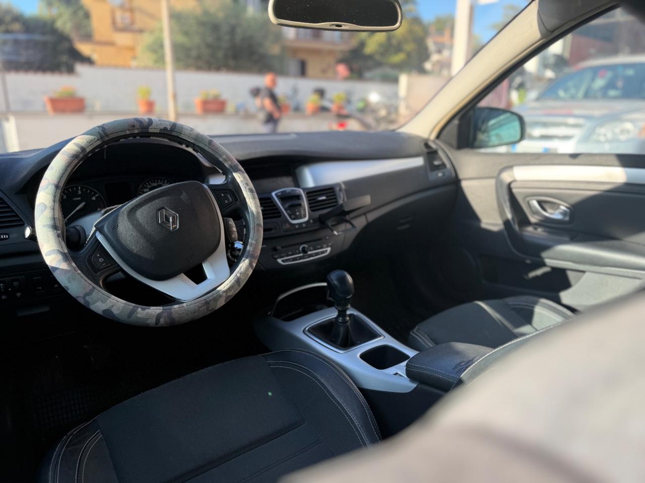 Renault Laguna 2.0 dCi 150CV Techno Nav