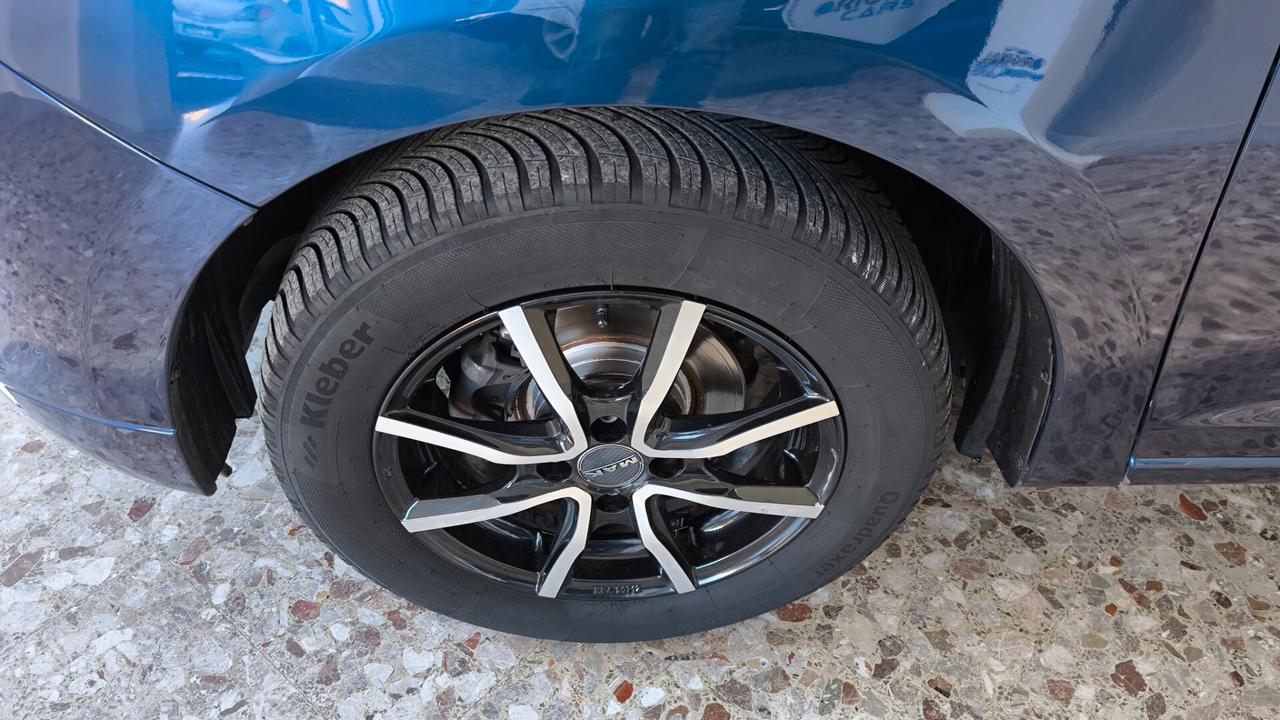 Dacia Sandero 1.0 SCe 12V 75CV Start&Stop Comfort