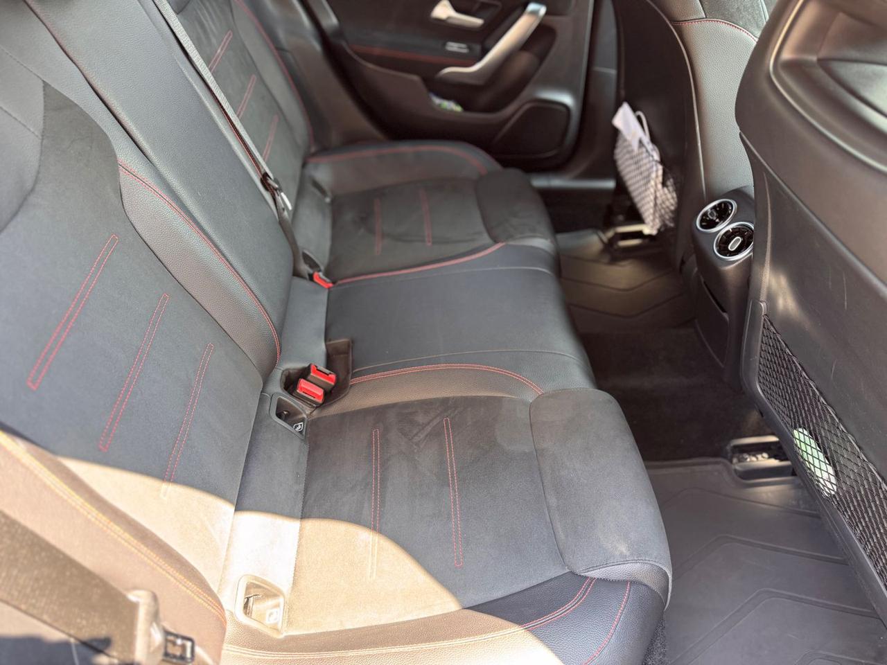 Mercedes-Benz CLA 200 Premium AMG CLA 200 G #11914