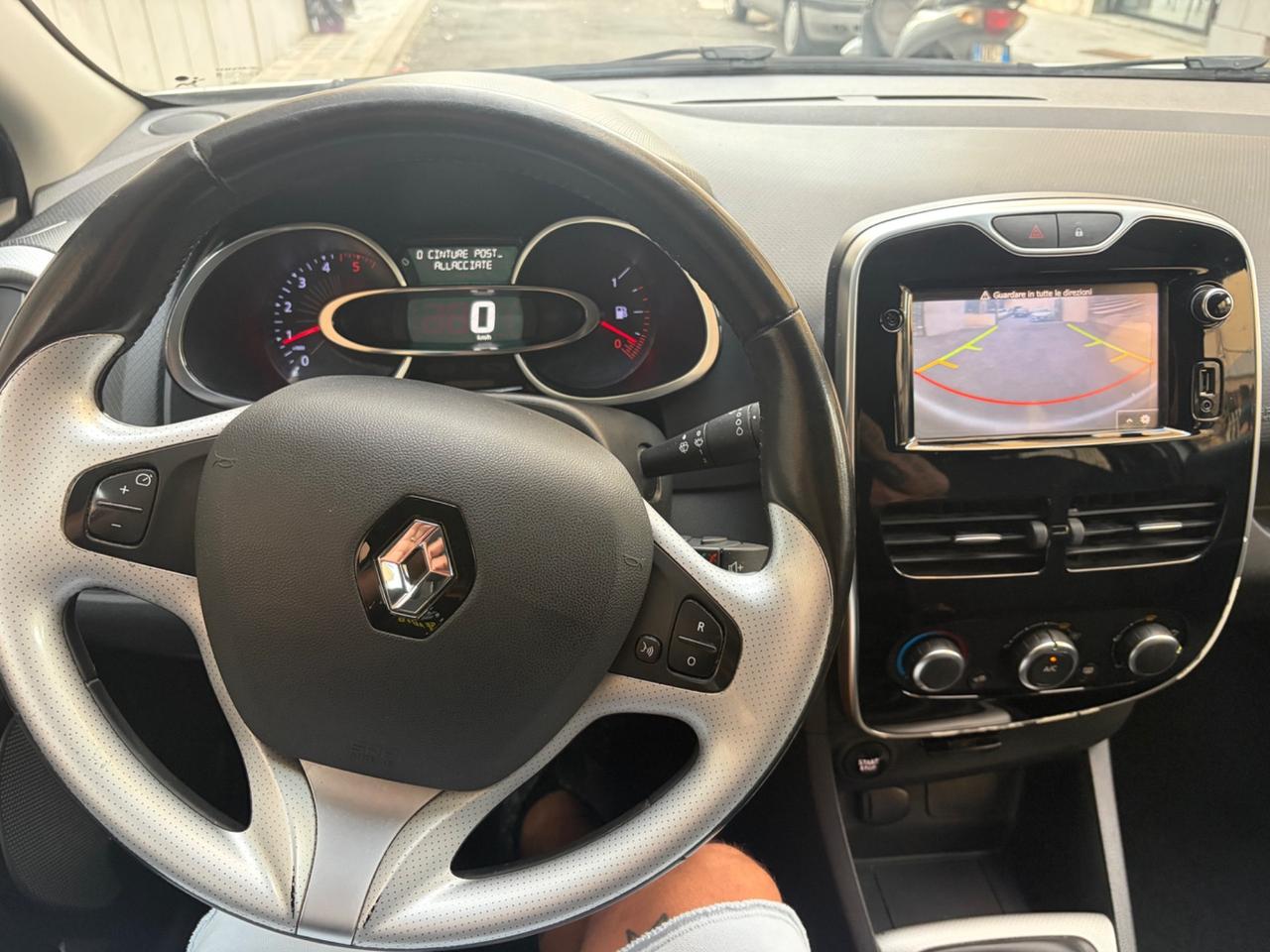 Renault Clio dCi 8V 75 CV Start&Stop 5 porte Energy Intens