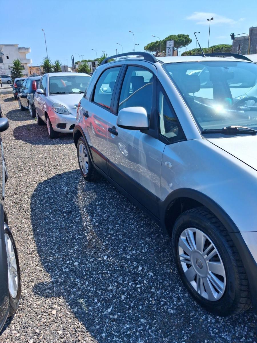 FIAT - Sedici - 1.6 16V 4x4 Experience