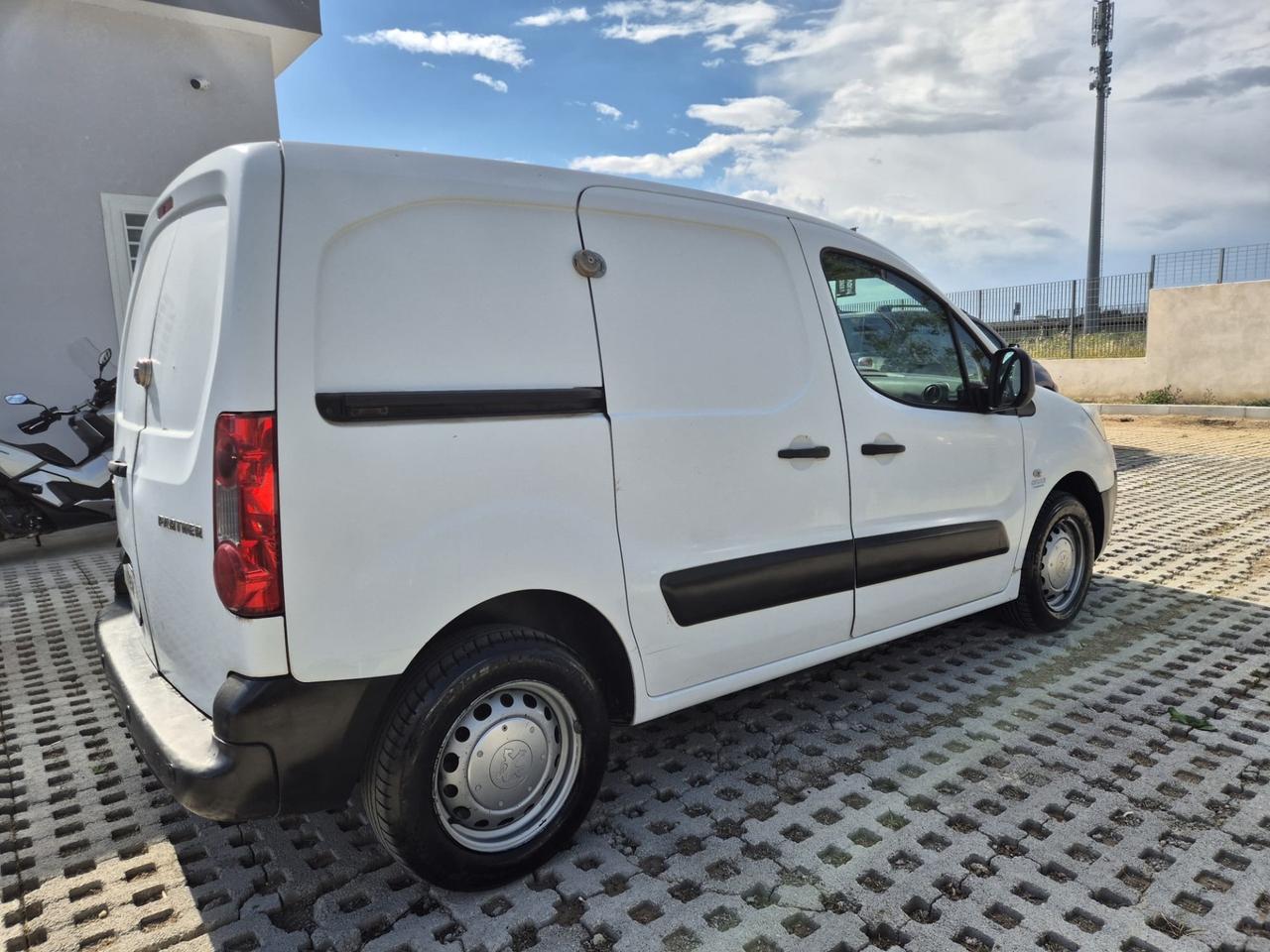 Peugeot Partner 1.6 HDi 90CV FAP L2 3 posti Furgone Affaire