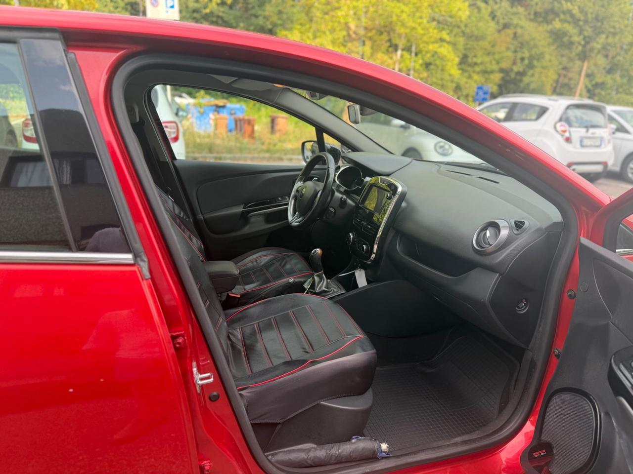Renault Clio Sporter 1.5 dCi 8V 75CV Costume National*Neopatentati*Navi