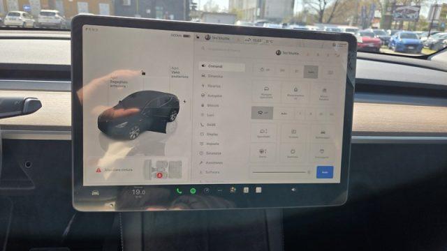 TESLA Model Y RWD PERMUTE LEASING IN CORSO IVA ESPOSTA