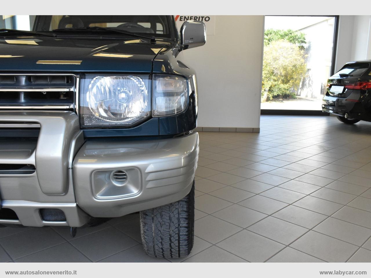 MITSUBISHI Pajero 2.5 TDI 3p. GLX Autocarro