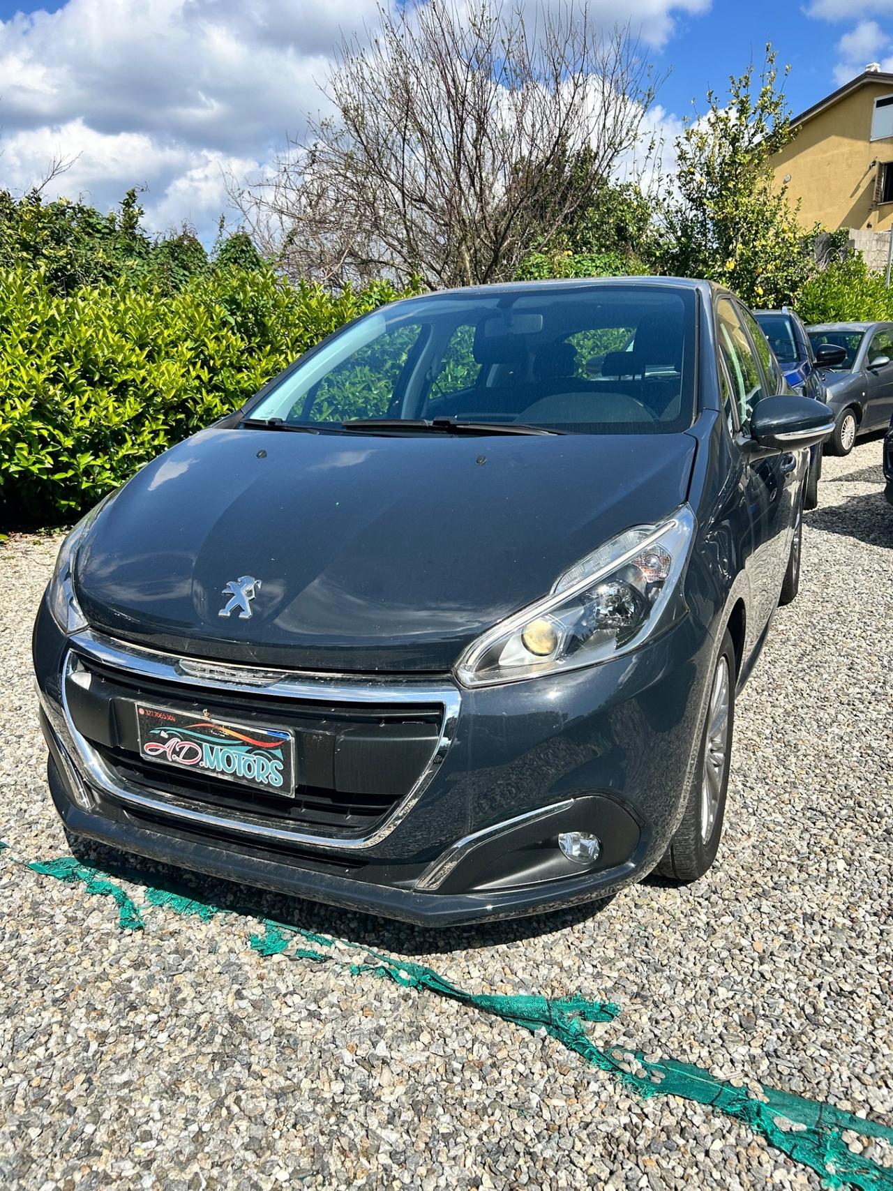 Peugeot 208 PureTech 82 5 porte Allure