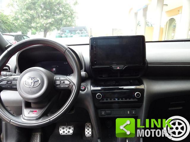 TOYOTA Yaris Cross HYBRID GR SPORT