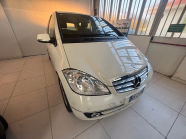 Mercedes-benz A 160 BlueEFFICIENCY Coupé Special Edition