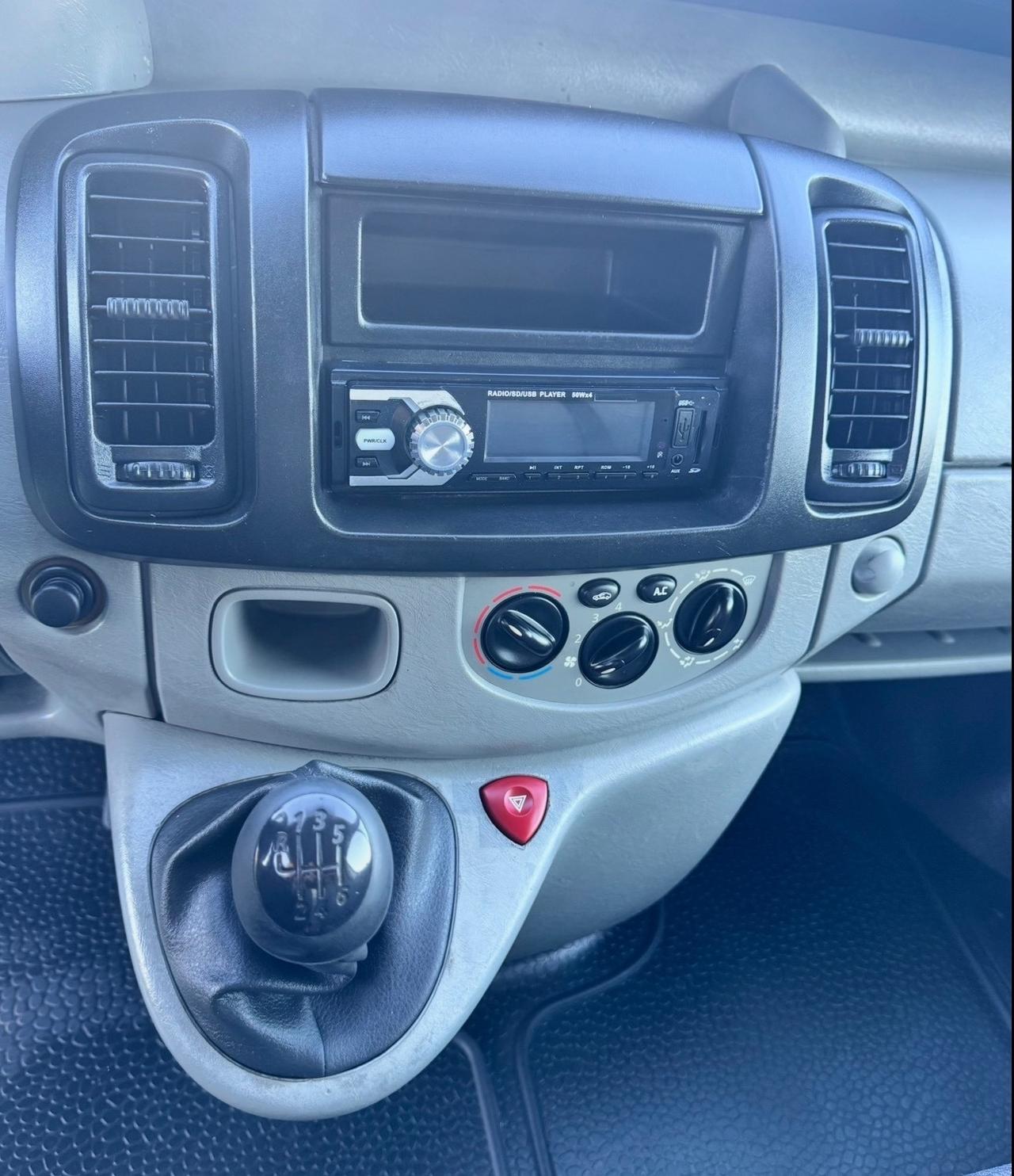 RENAULT TRAFIC 1.9 DTI 100cv FURGONE VAN AUTOCARRO