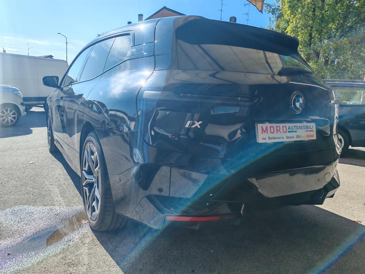 BMW IX xDrive50