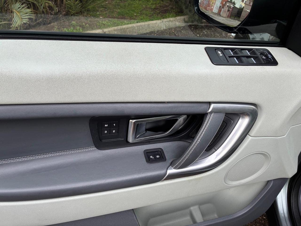 Land Rover Discovery Sport 2.2 SD4 HSE Luxury (140 kw) 7 posti