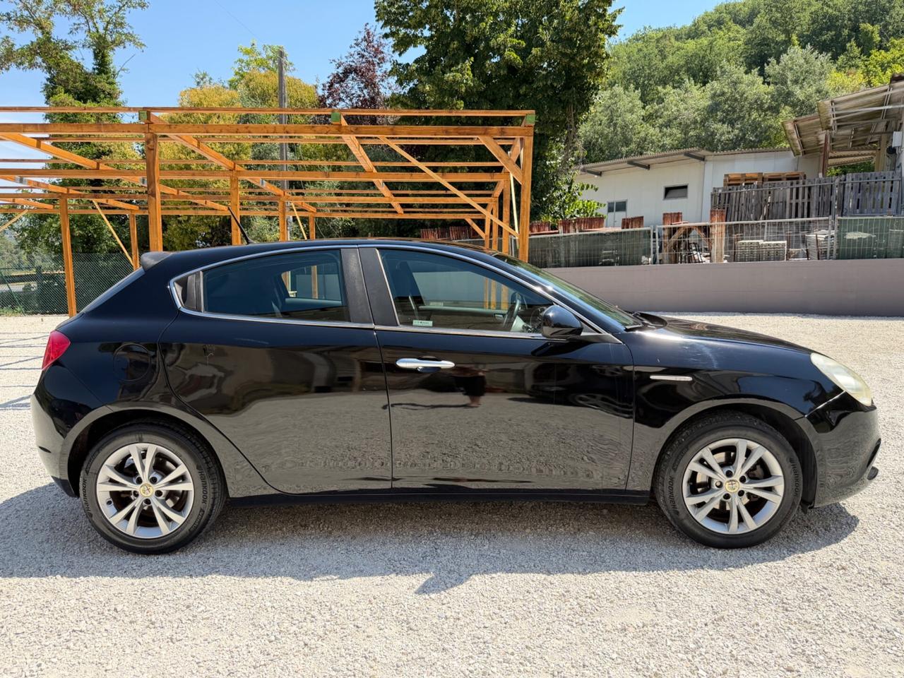 Alfa Romeo Giulietta 1.6 JTDm-2 105 CV Exclusive
