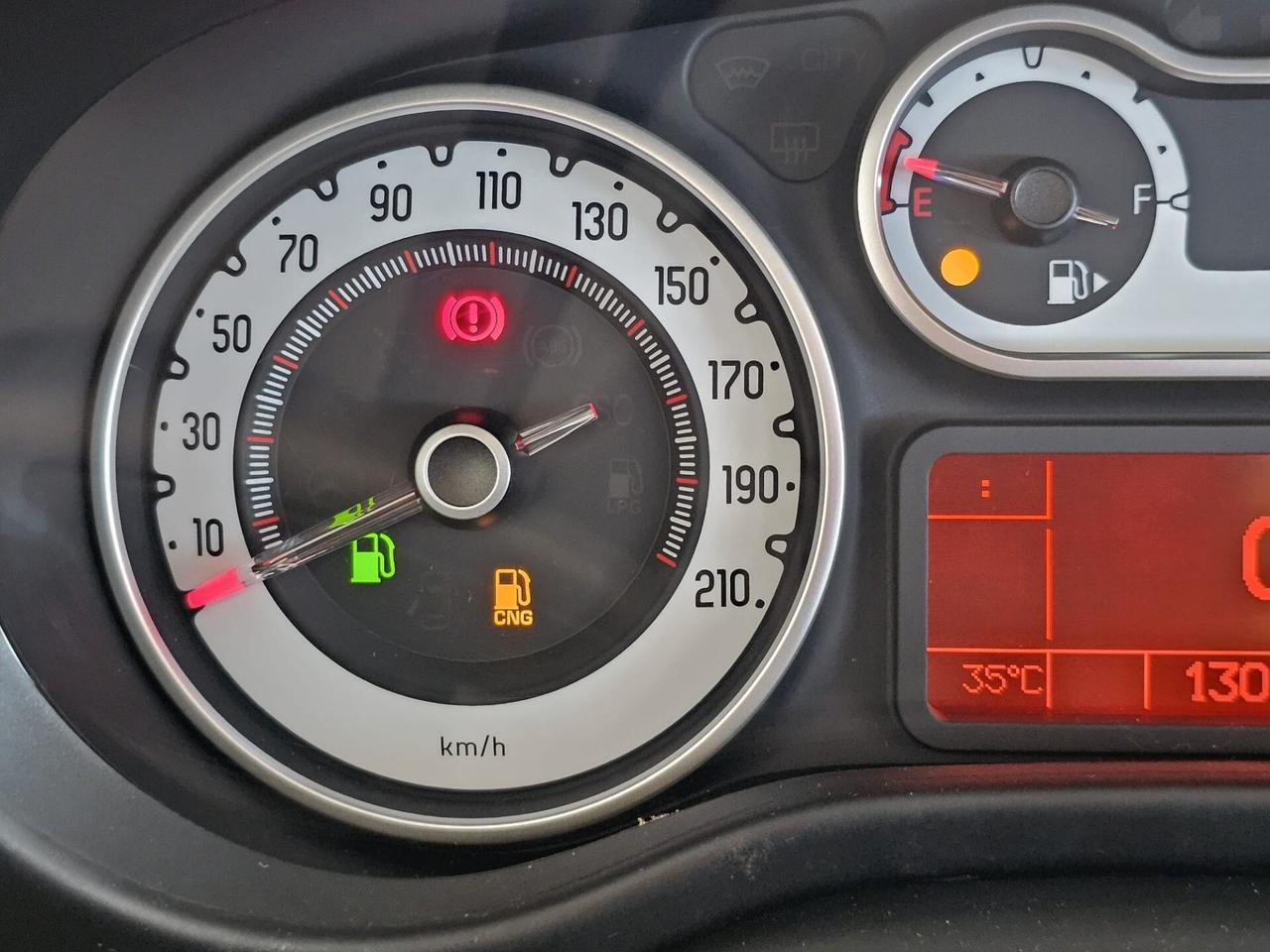 Fiat 500L 0.9 TwinAir Turbo Natural Power Panoramic Edition + tetto apribile