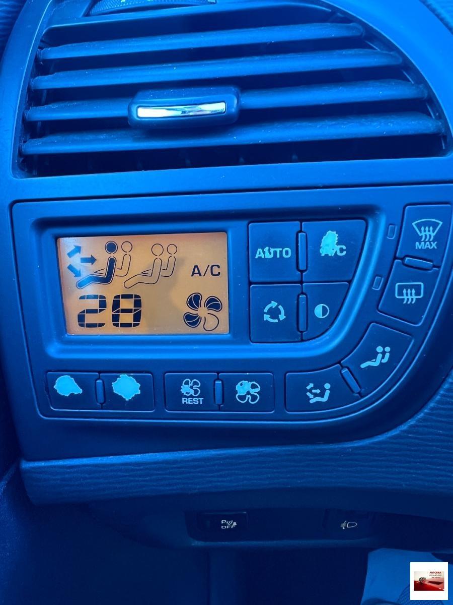 CITROEN - C4 Picasso - 1.6 HDi 110 FAP Business QR