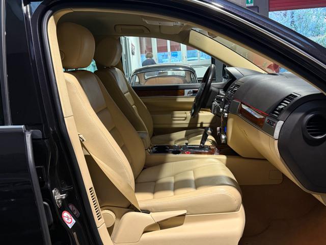 VOLKSWAGEN Touareg 2.5 R5 TDI DPF Exclusive