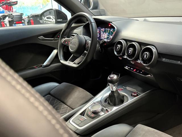 AUDI TTS Coupé 2.0 TFSI 310 CV quattro
