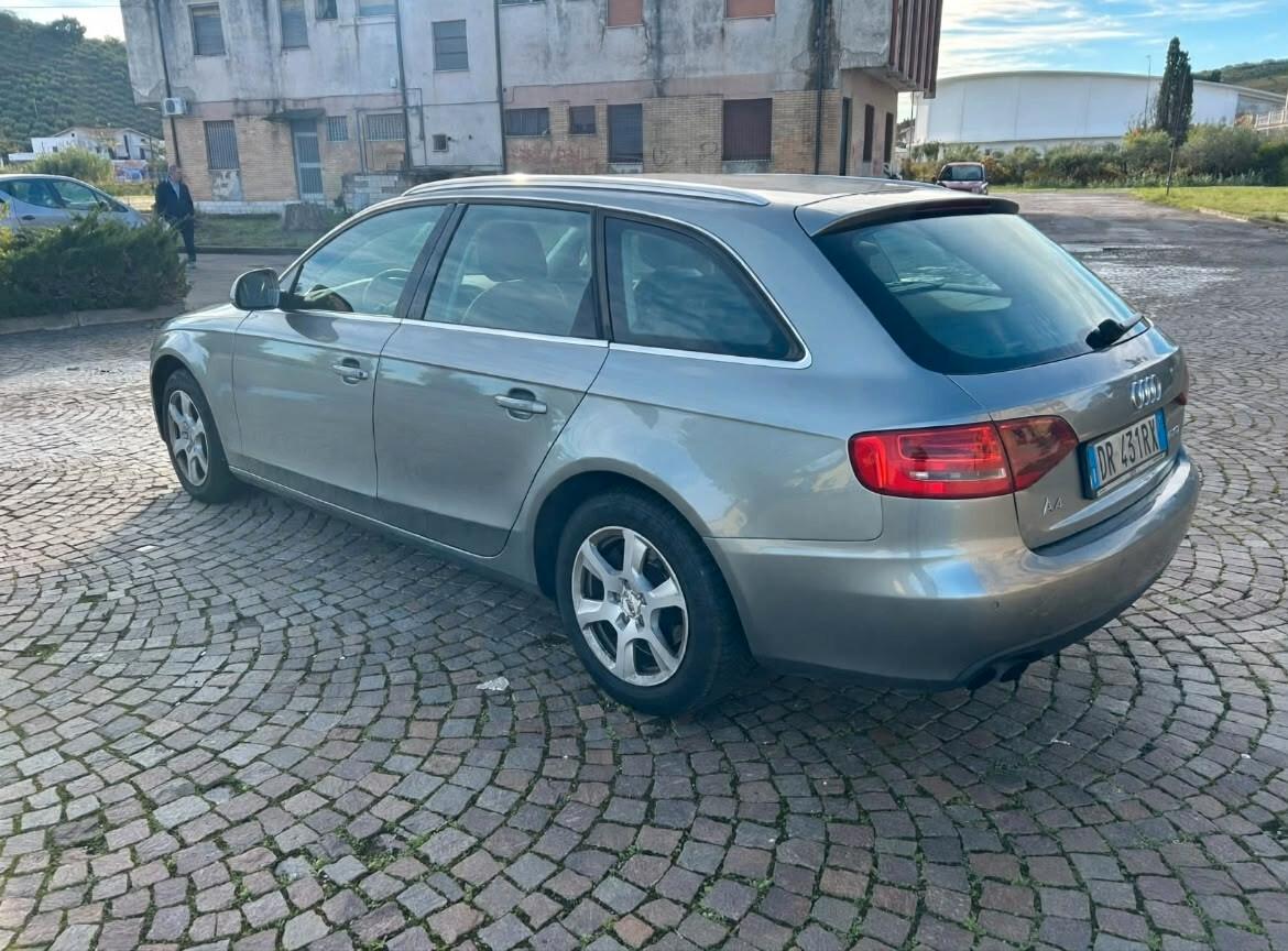 Audi A4 Avant 2.0 TDI 143CV F.AP. mult. Ambiente