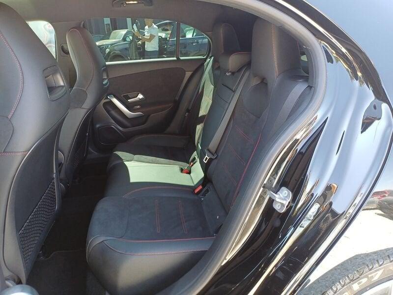 Mercedes-Benz Classe A A 180 d AMG Line Advanced Plus auto