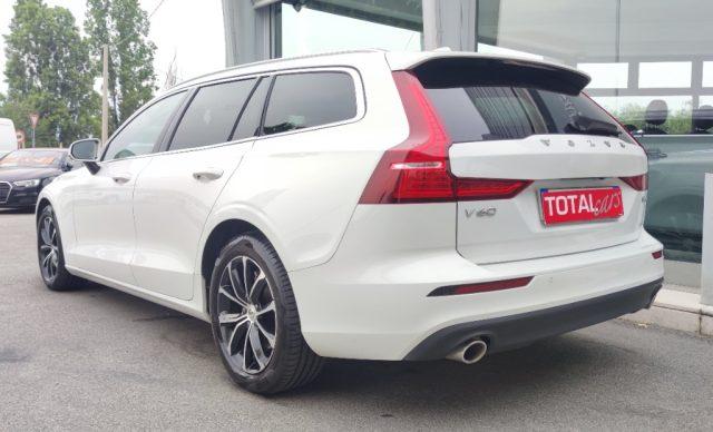 VOLVO V60 B4 (d) Geartronic Momentum Business IVA ESPOSTA