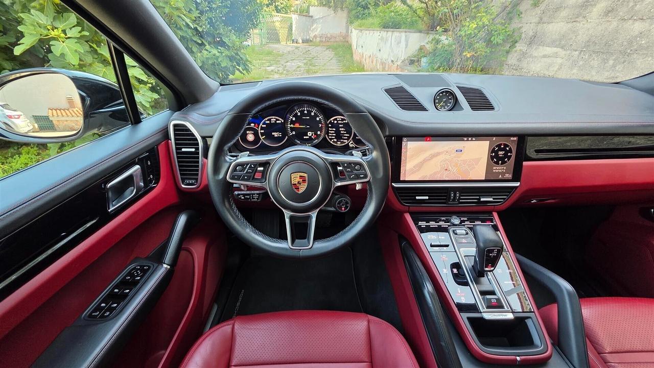 Porsche Cayenne Coupé 3.0 V6 E-Hybrid