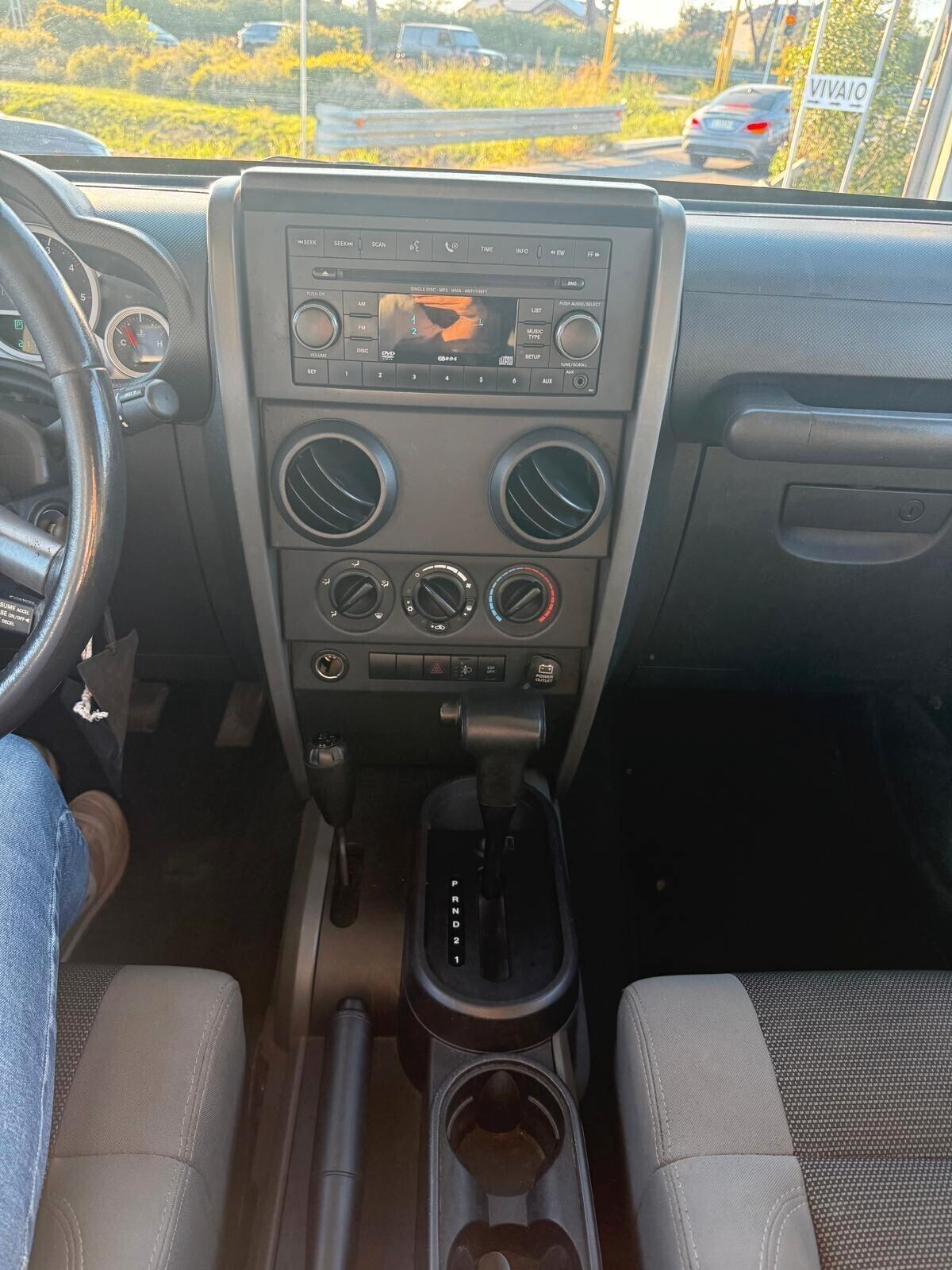 Jeep Wrangler Unlimited 2.8 CRD Sport Auto