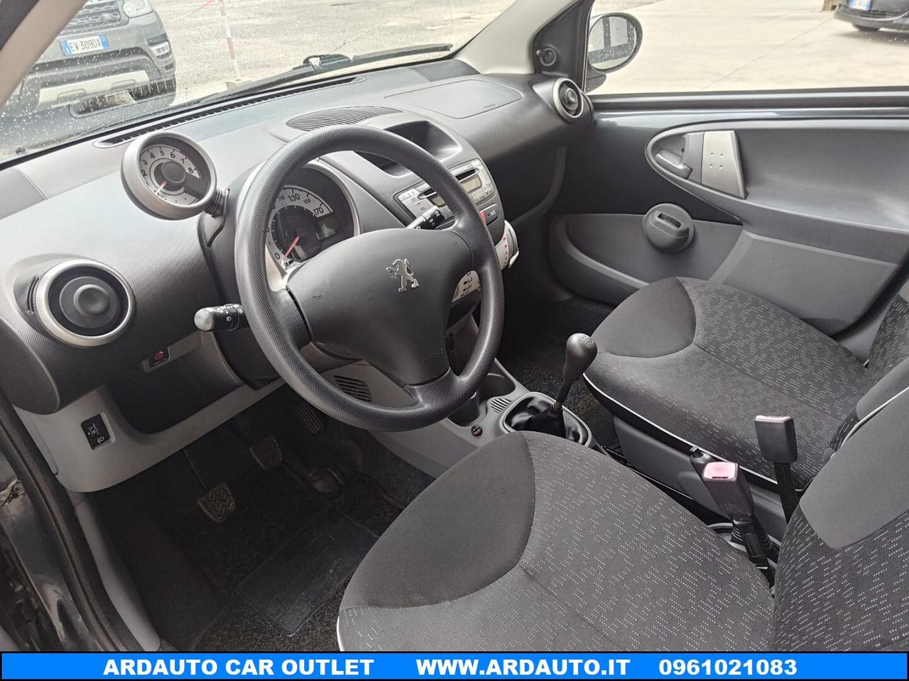 Peugeot 107 1.0 Plaisir solo 7.900 km