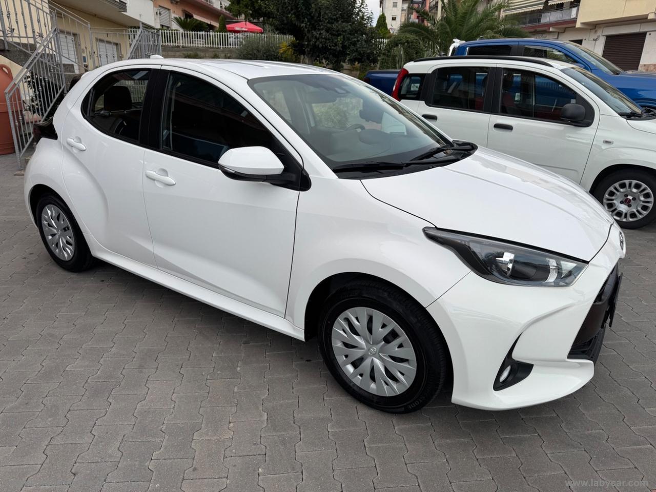 TOYOTA Yaris 1.0 5p. Trend