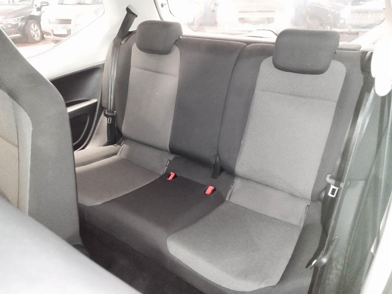 Volkswagen up! 1.0 3p. eco move km 104500