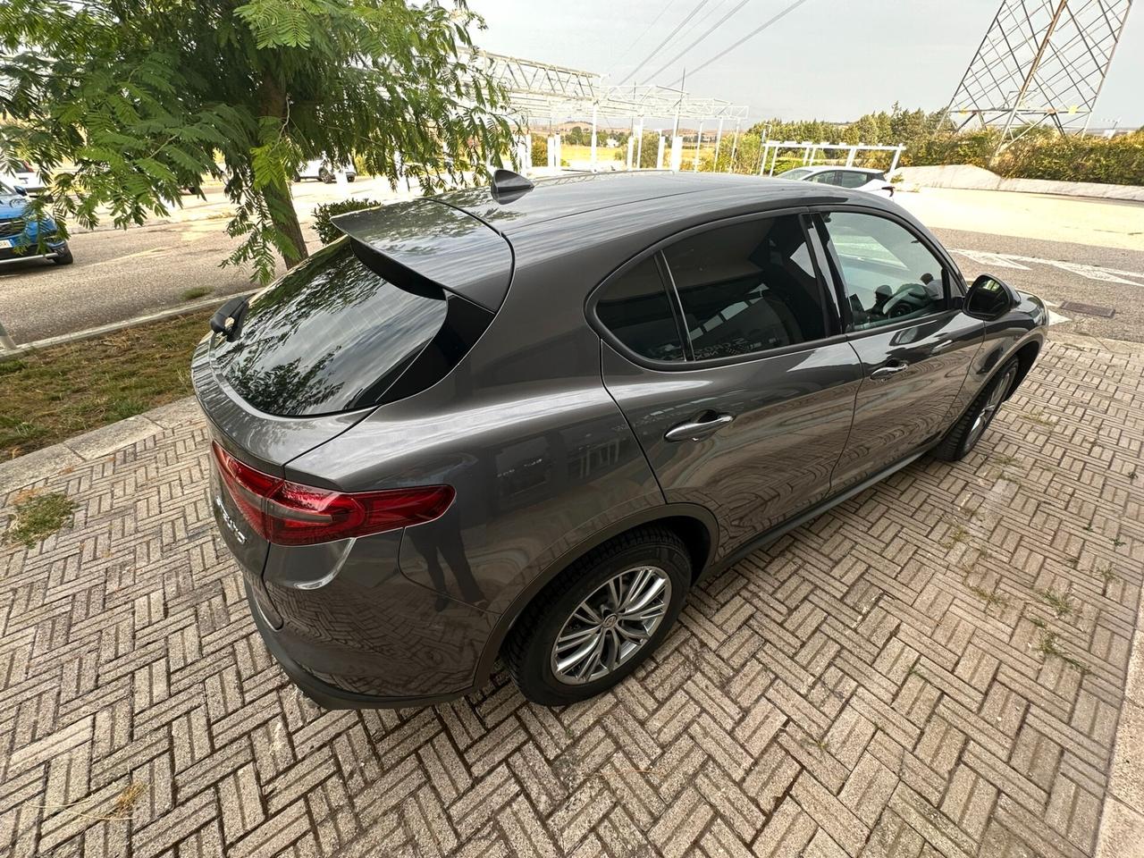 Alfa Romeo Stelvio 2.2 Turbodiesel 210 CV AT8 Q4 Executive
