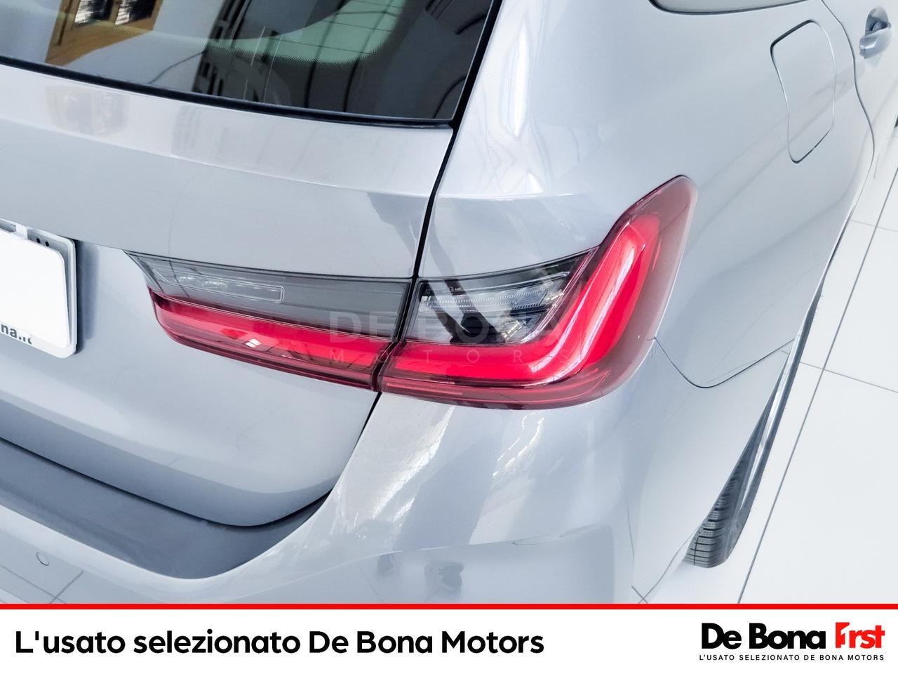 BMW Serie 3 320d touring mhev 48v xdrive auto